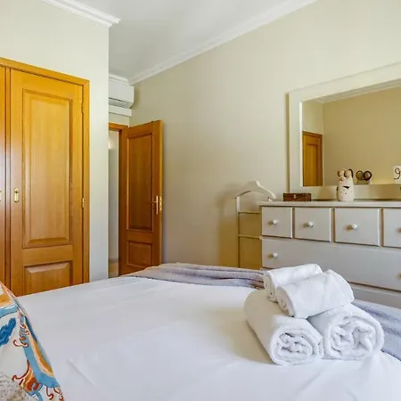Vilamoura Sunny 2bdr By Lovelystay