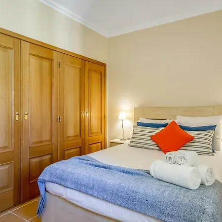 Vilamoura Sunny 2bdr By Lovelystay Apartman