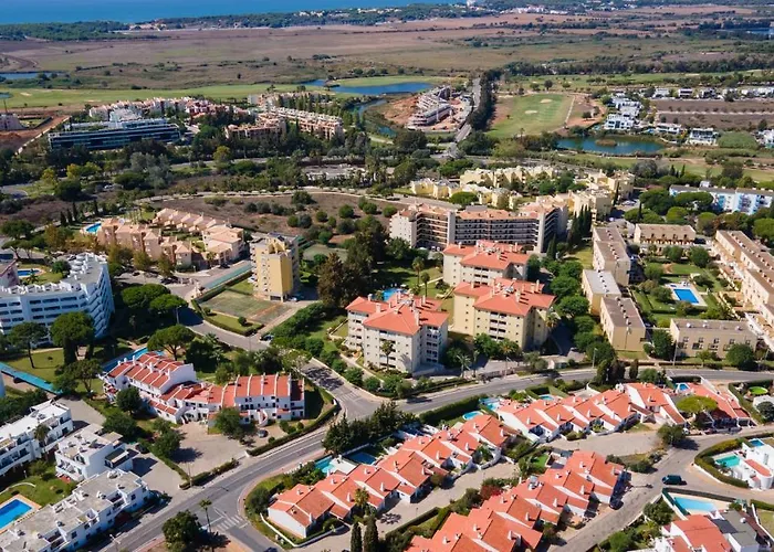 Vilamoura Sunny 2bdr By Lovelystay *